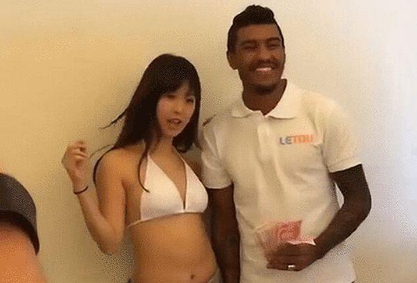 色婷婷婷