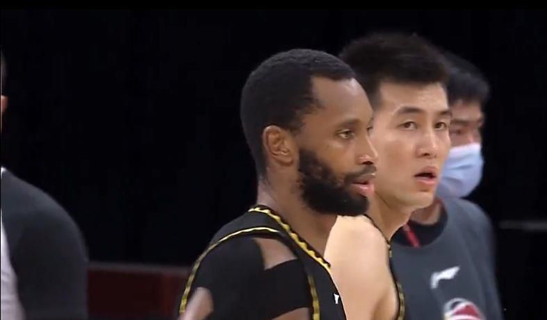 少妇久久精品一区二区夜夜嗨